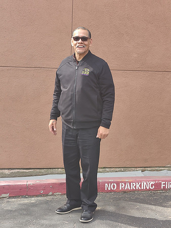 Paul Lopez CM Delta Plaza Apartments / Dewey Apartments