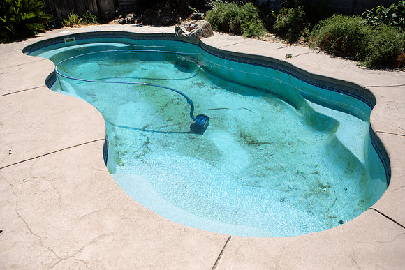 debris in pool, crawler was not running